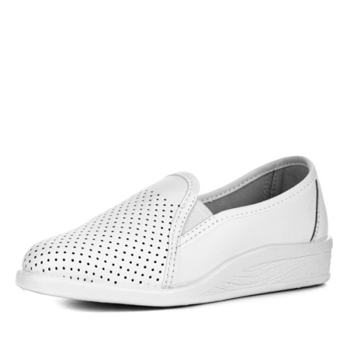 Туфли с перфорацией женские Молдова, белые р.36-41